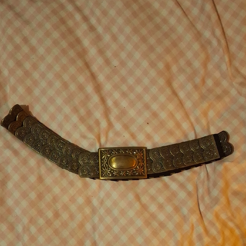 Vintage Brass Tonee Belt Hippie/boho Design